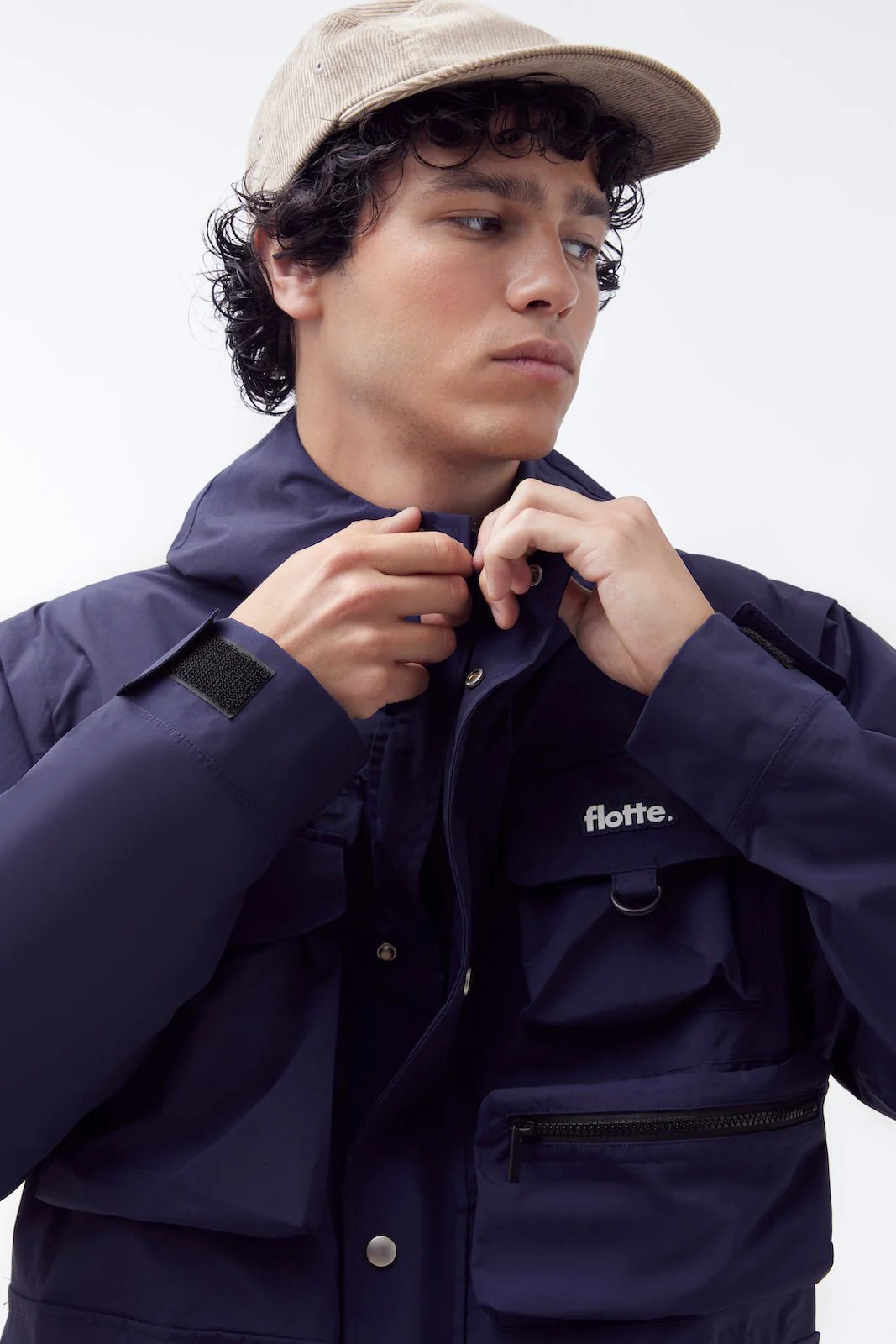 Saint-Cyr - Veste Imperméable Multipoches - Image 18