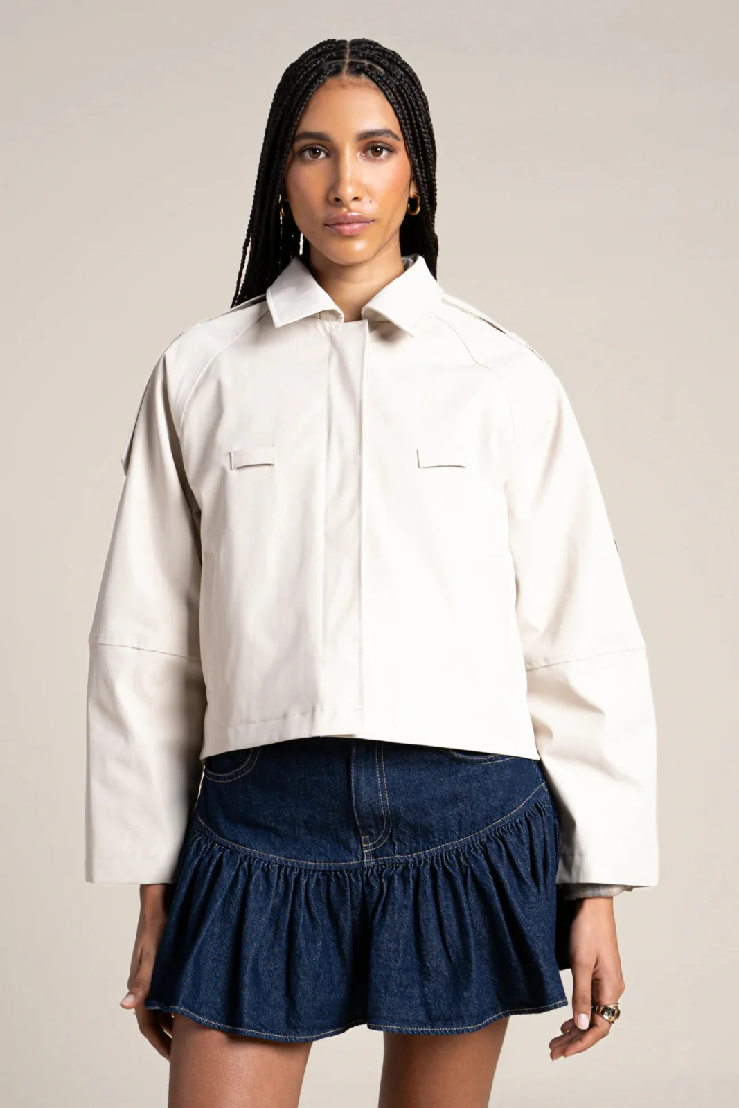 Tuileries - Trenchcoat Court - Image 17