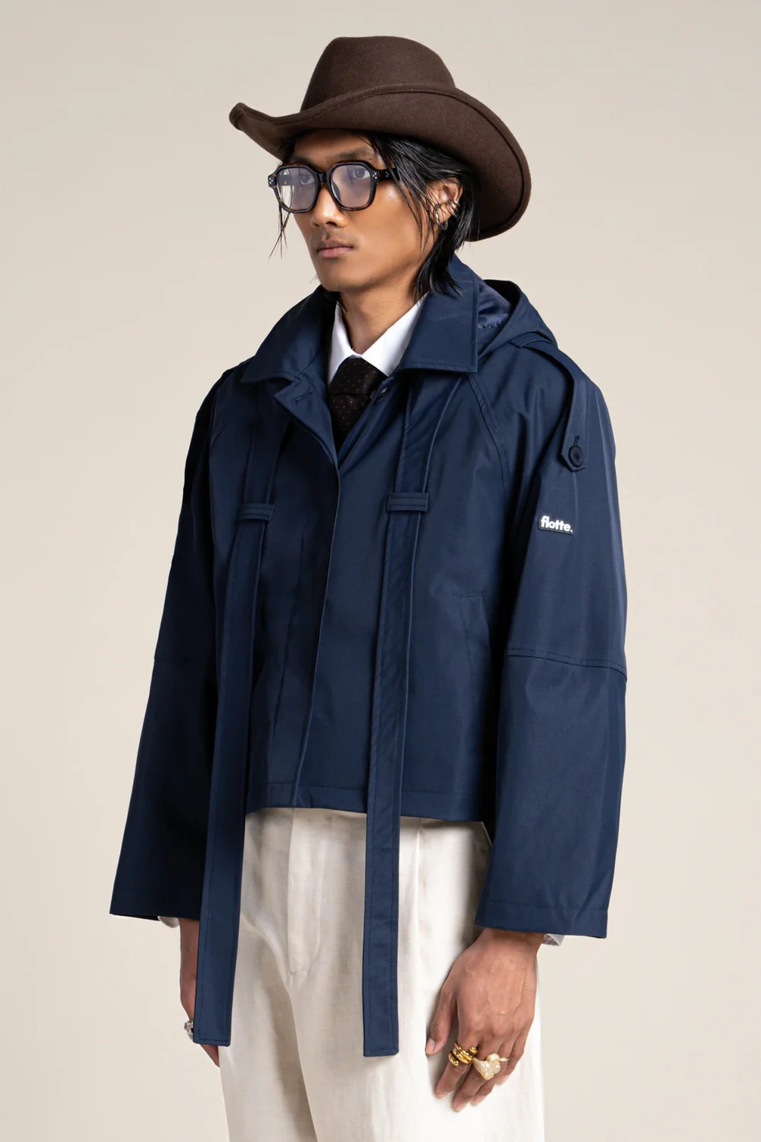 Tuileries - Trenchcoat Court - Image 20