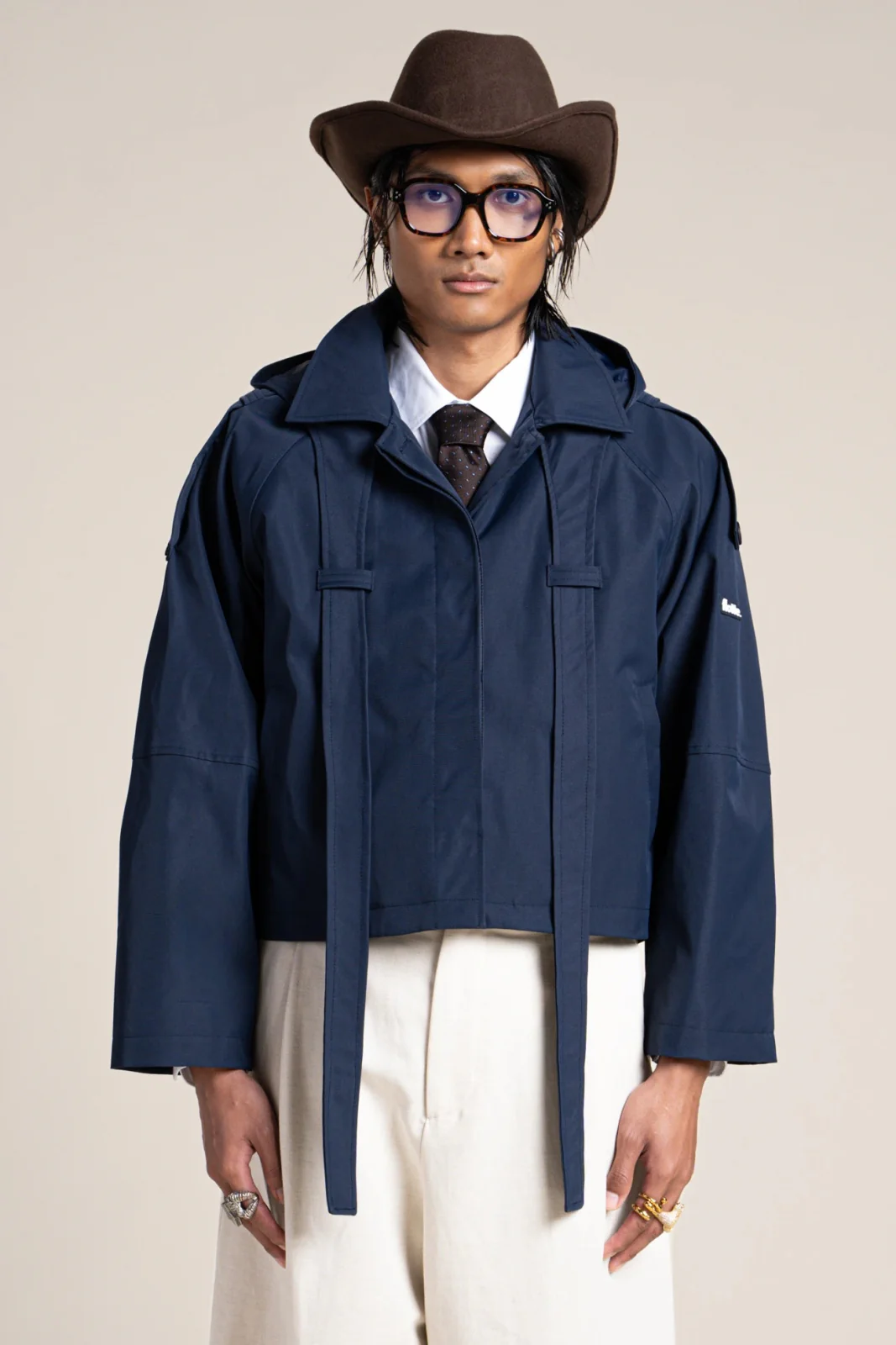 Tuileries - Trenchcoat Court - Image 3