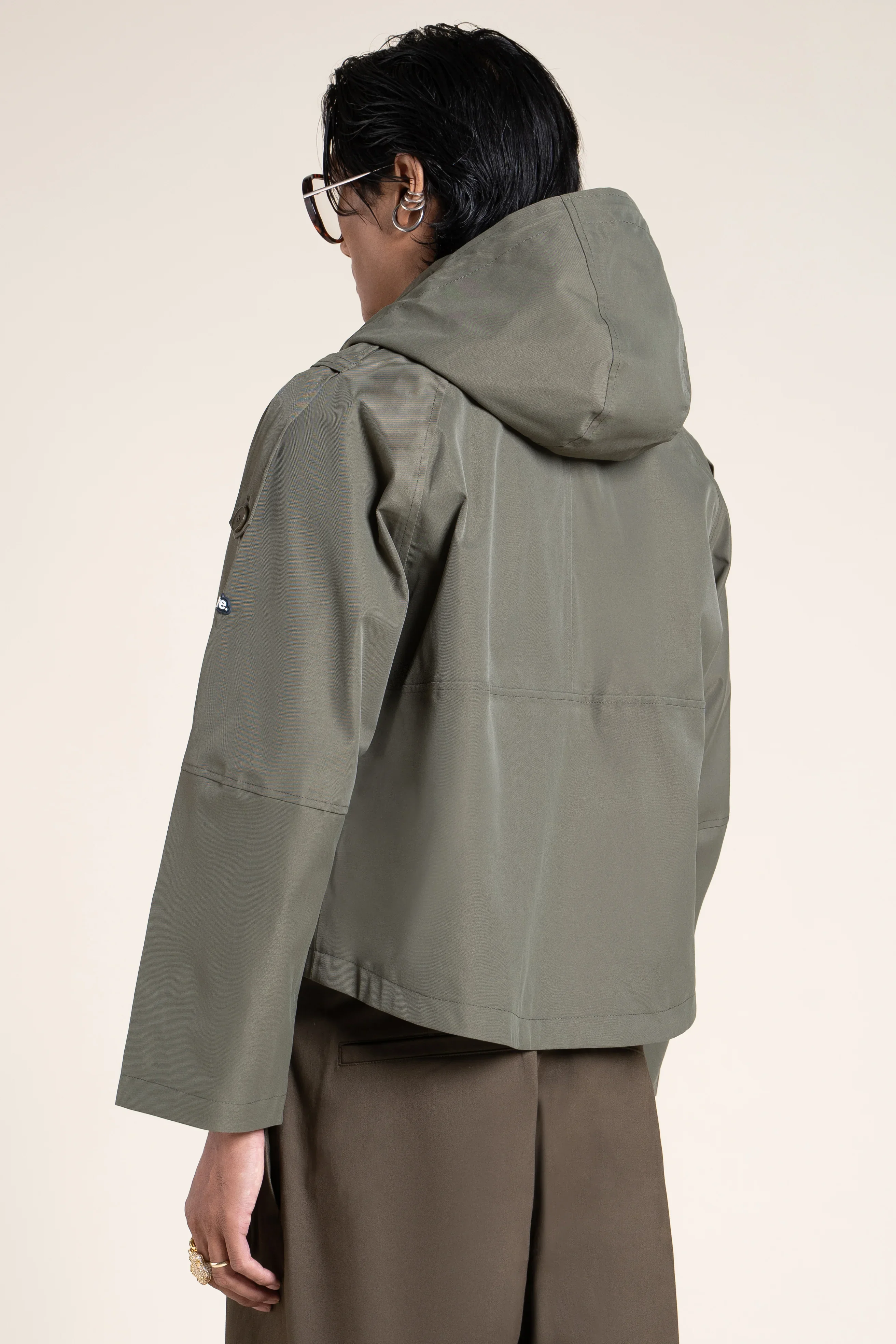 Tuileries - Trenchcoat Court - Image 31