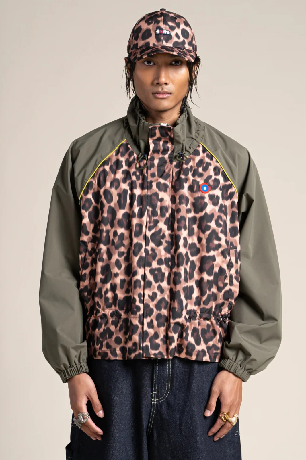 Vosges - Veste Imperméable Courte - Image 38